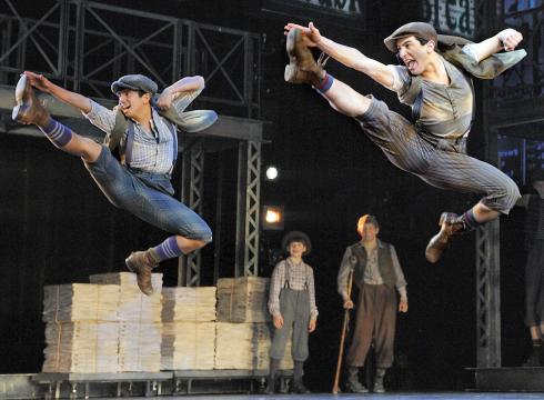Exclusive-look-Newsies-on-Broadway-NQ16BGGS-x-large